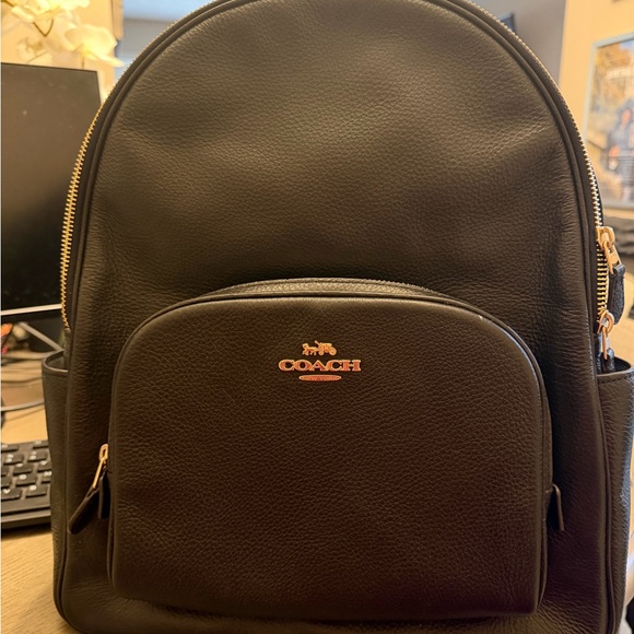 nike air backpack black and yellow Nike Black/Gold Size One Size Fashion adidas OG Santiago II Rod Option:79XHMF C1241 this bag offers a